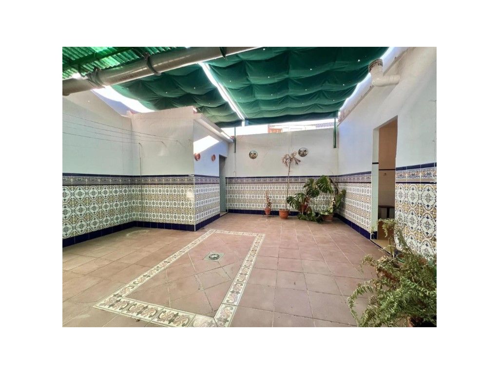 Garden of House or chalet for sale in Dos Hermanas