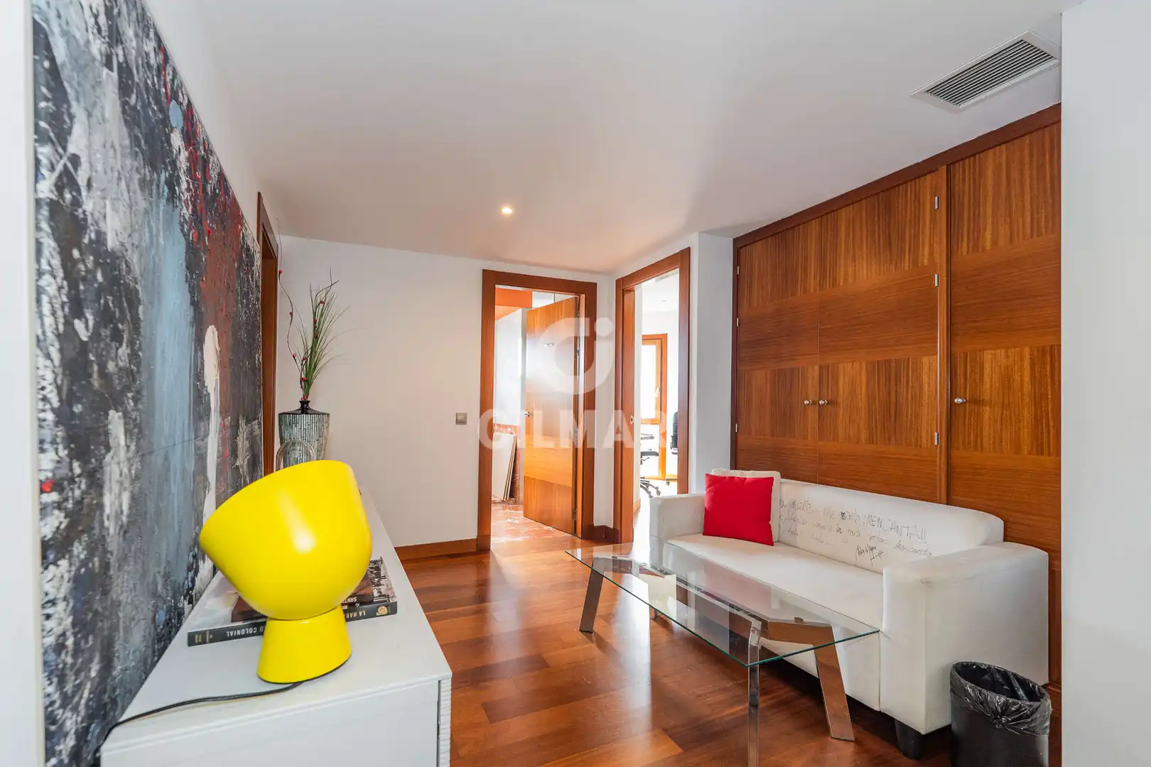 Sala de estar de Casa o chalet en venta en Madrid con Calefacción, Jardín privado y Piscina