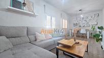 Living room of Flat for sale in Aranjuez  with Air Conditioner and Heating