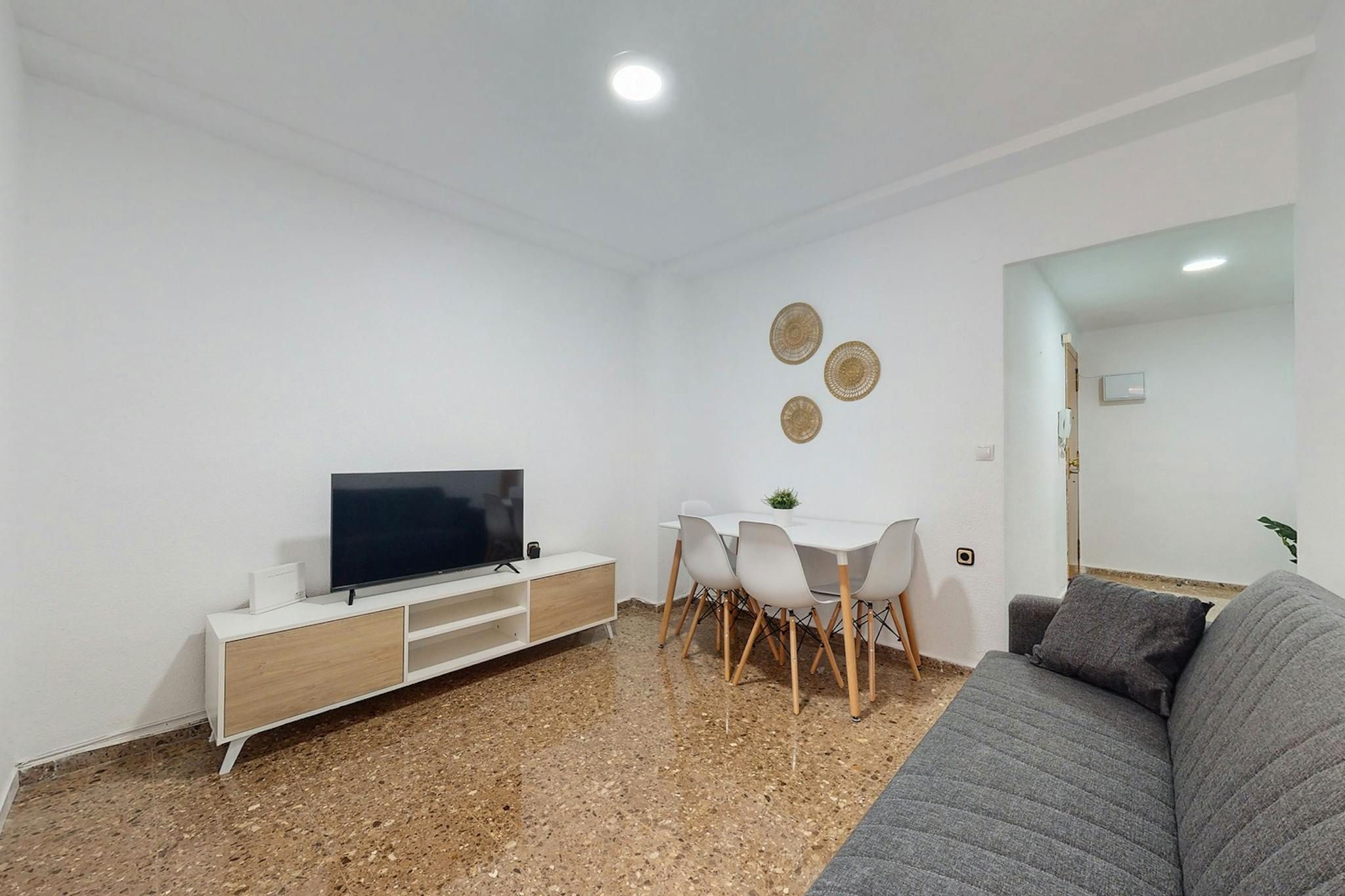 Living room of Flat to share in  Valencia Capital  with Air Conditioner, Furnished and Washing machine