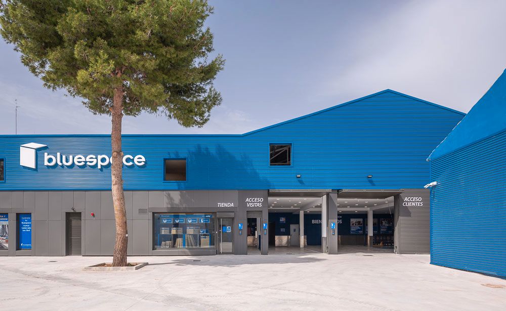 Exterior view of Box room to rent in  Valencia Capital