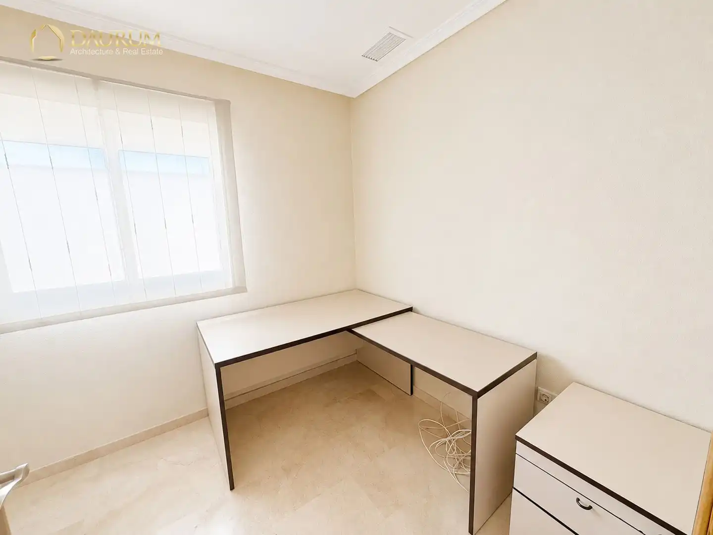 Flat for rent in Calle La Torre, Plaza Crevillente - Antiguos Juzgados - El Asilo