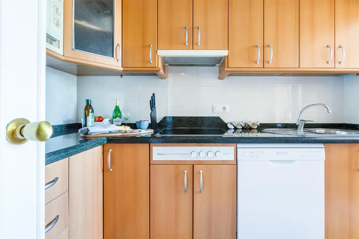 Kitchen of Flat for sale in Vélez-Málaga  with Air Conditioner, Terrace and Storage room