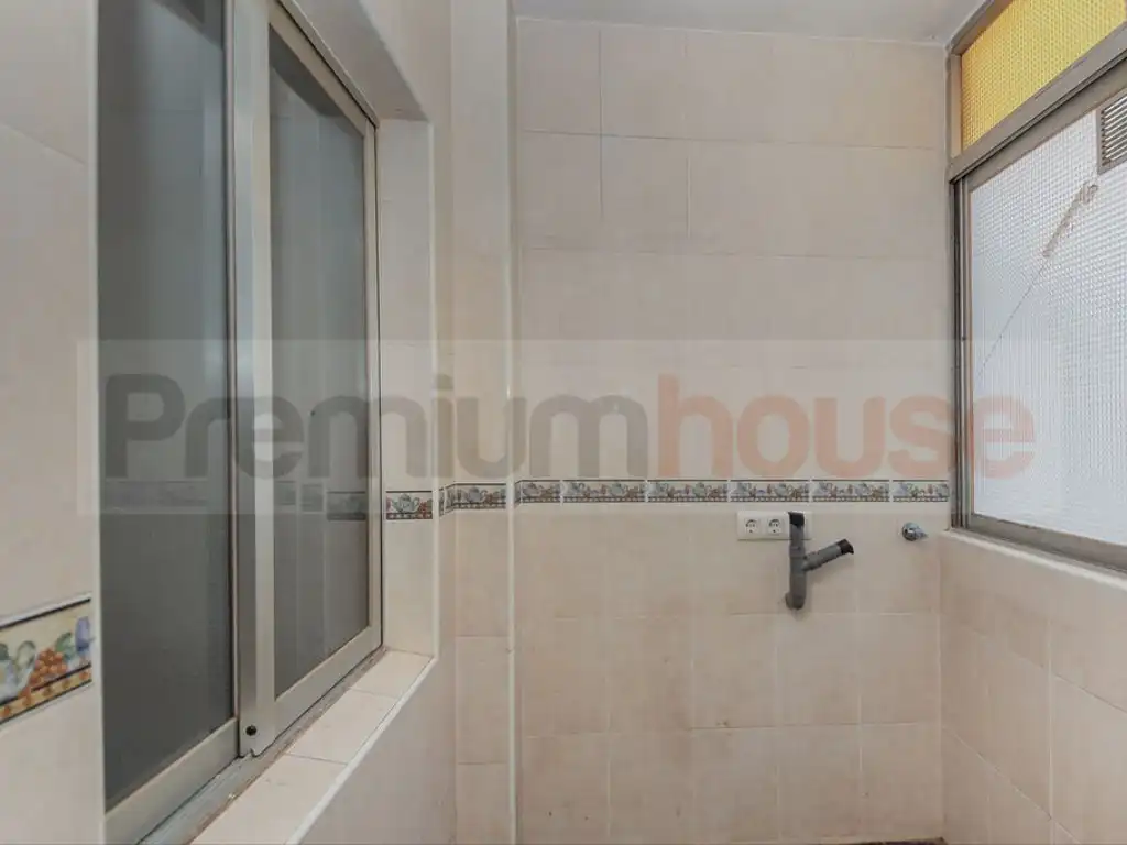 Flat with terrace for sale in Calle Mare Molas, imagen 10