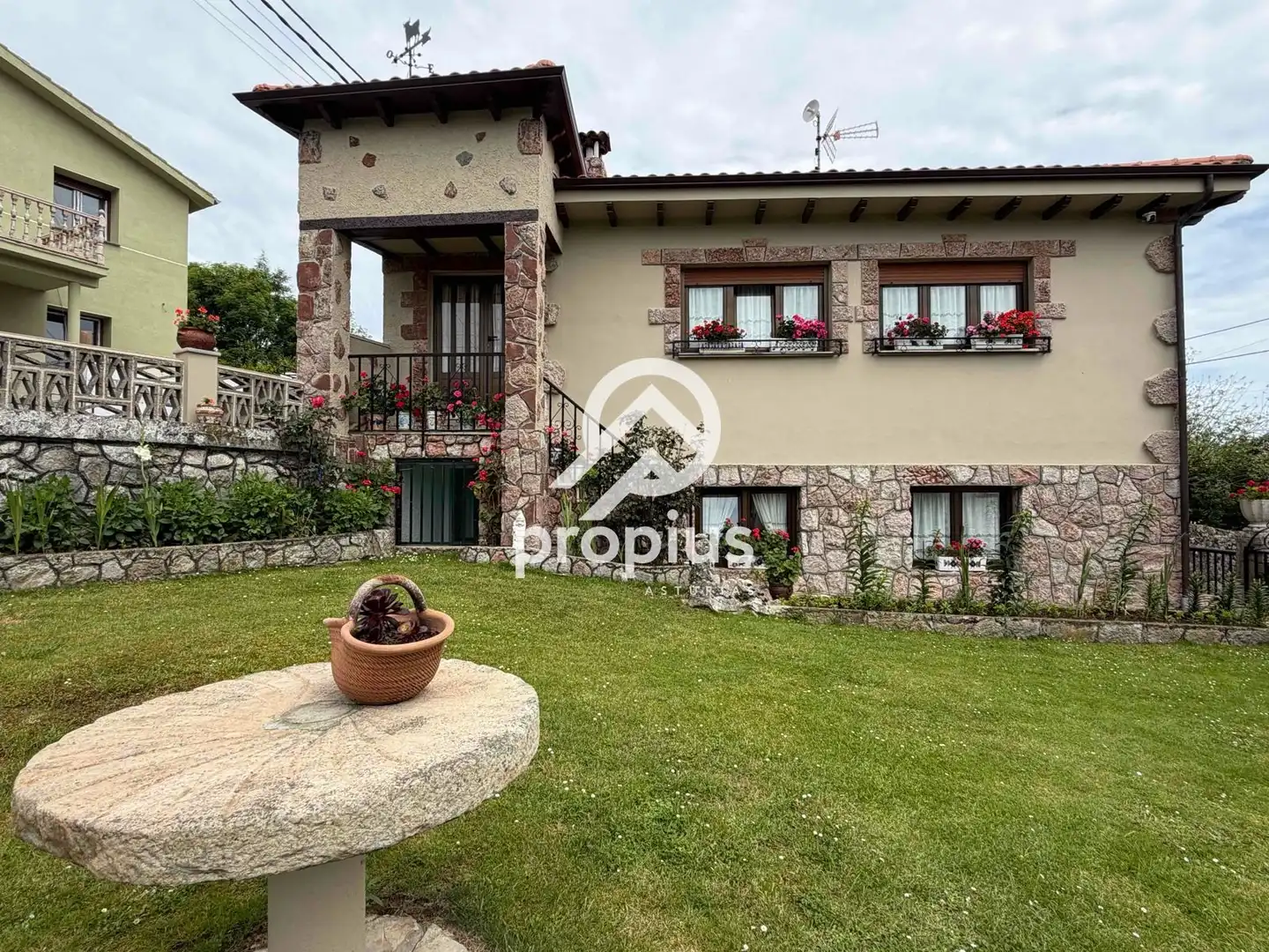 Villa mit Terrasse zum Verkauf in Celoriu, imagen 5