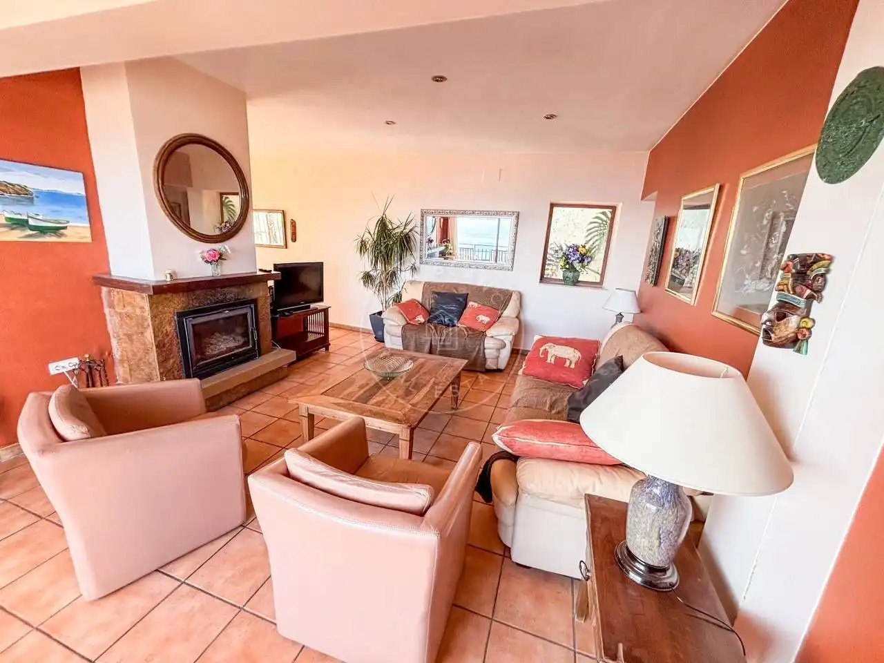 Wohnzimmer von Haus oder Chalet zum Verkauf in Lloret de Mar mit Heizung, Privatgarten und Abstellraum
