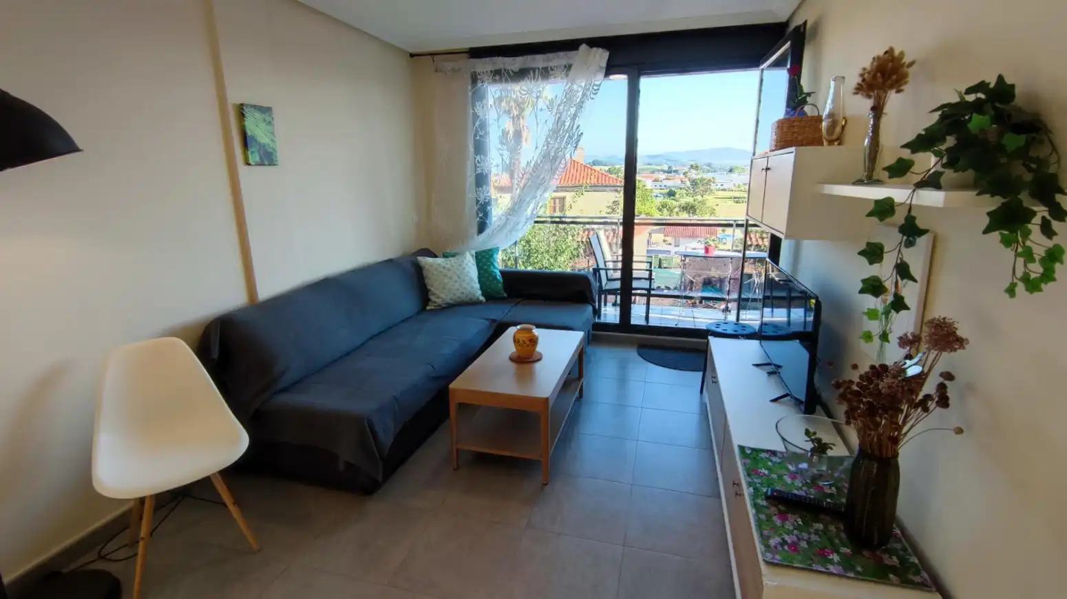 Living room of Flat for rent in Miengo  with Heating, Parquet flooring and Terrace