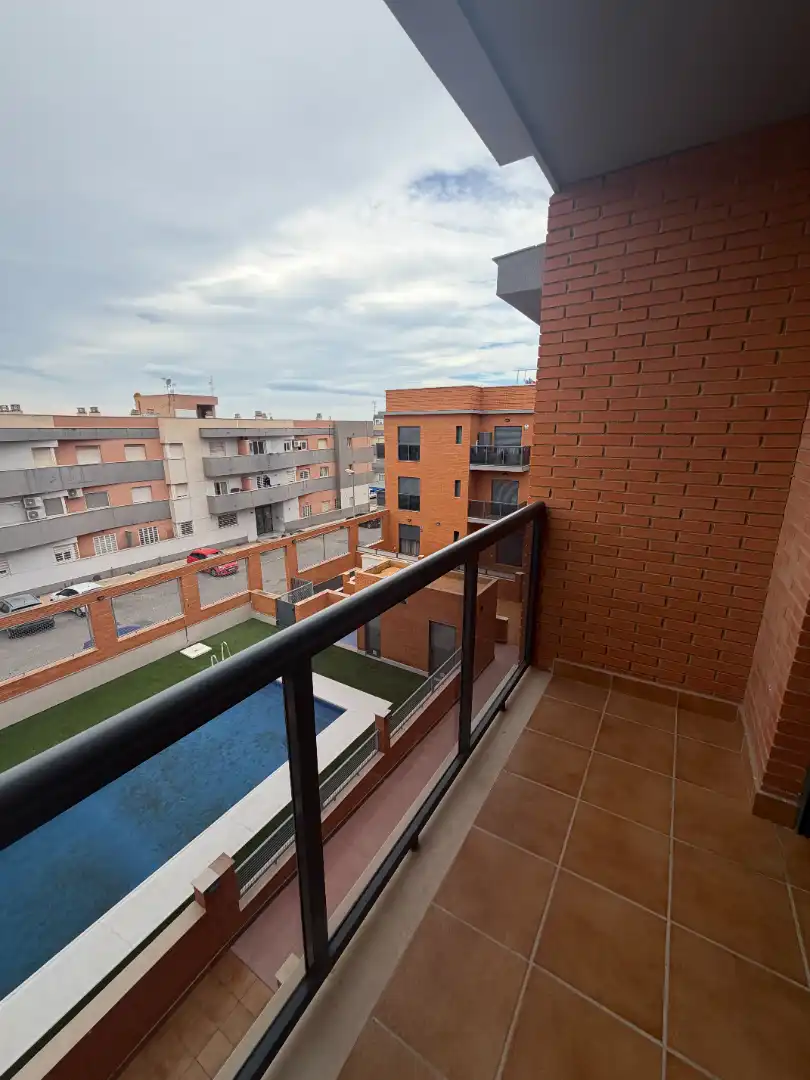 Terraza de Piso de alquiler en Vícar con Amueblado, Balcón y Piscina comunitaria