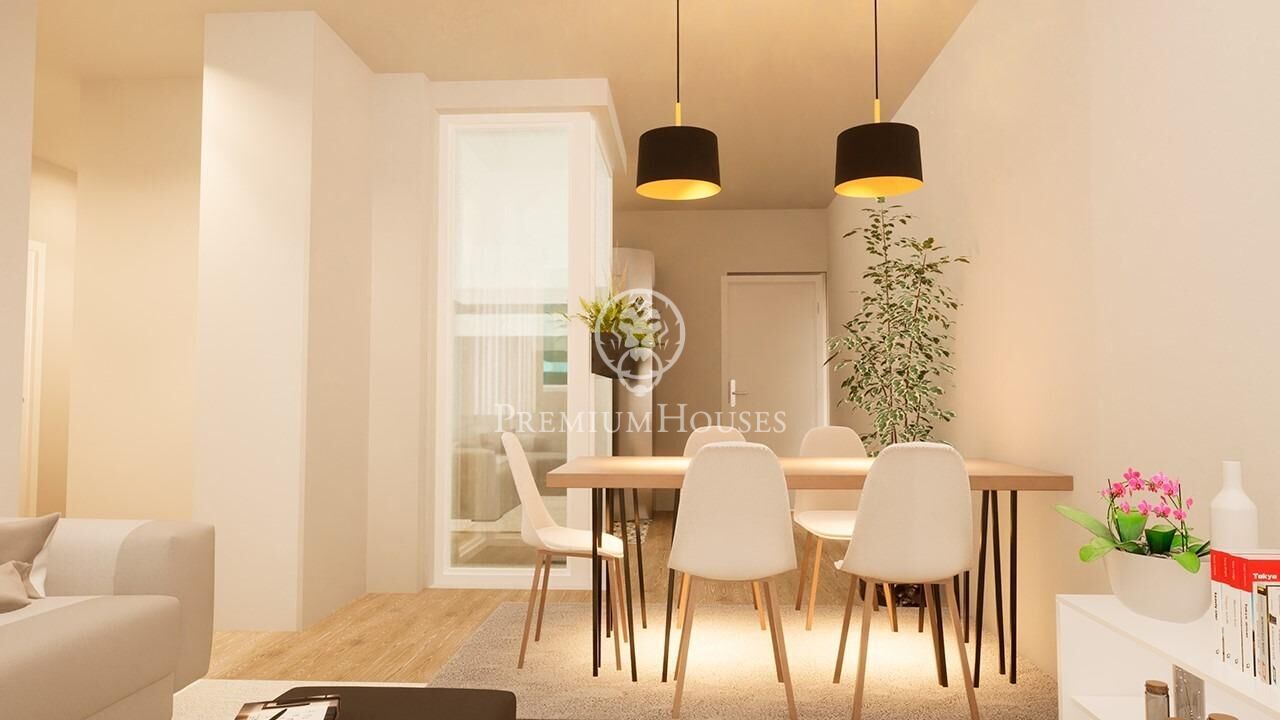 Dining room of Flat for sale in  Barcelona Capital  with Air Conditioner, Heating and Parquet flooring