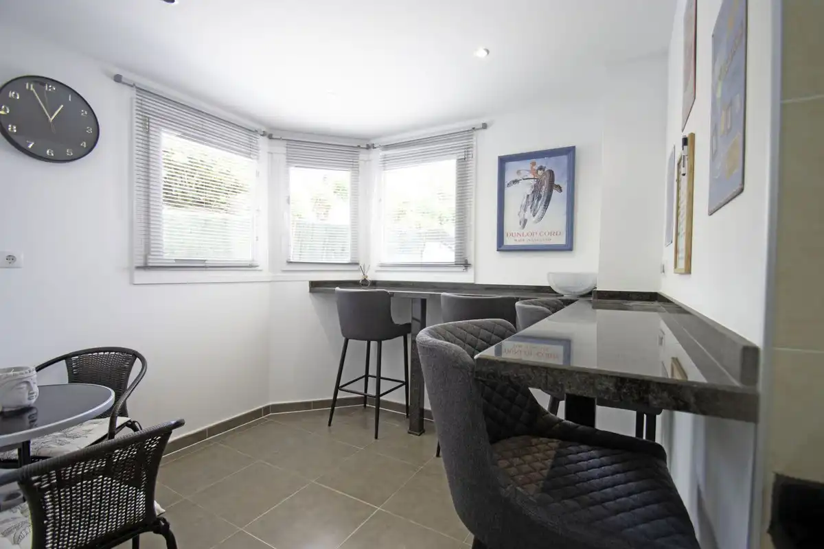 Appartement compact avec piscine à vendre à La Alcaidesa, imagen 5