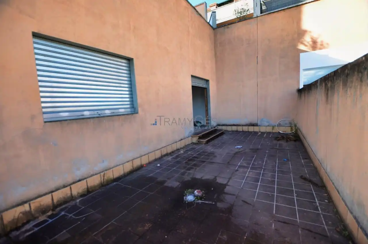 Local comercial en venta en MARTIRES DE SOBREDO, imagen 13