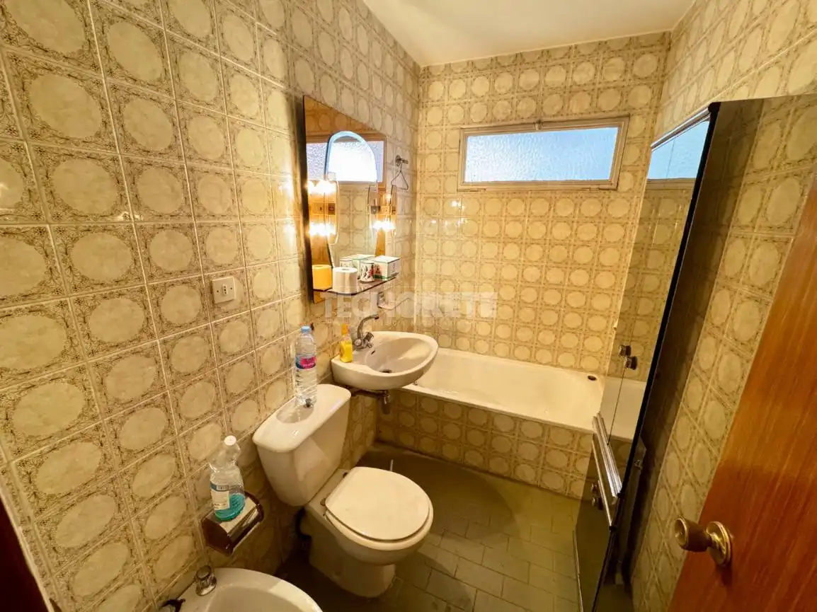 Baño de Piso en venta en Guadalajara con Amueblado