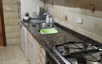 Kitchen of Flat for sale in  Tarragona Capital  with Terrace and Balcony