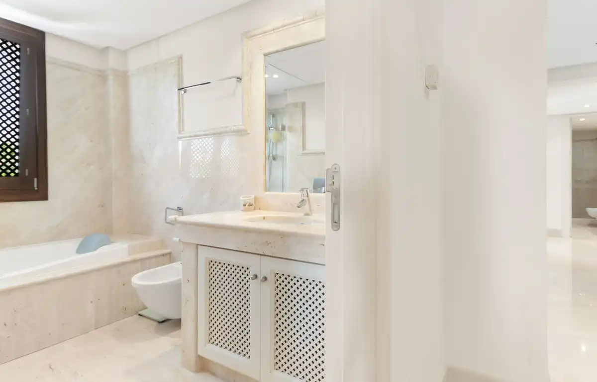 Duplex avec piscine à vendre à Estepona Pueblo, imagen 25
