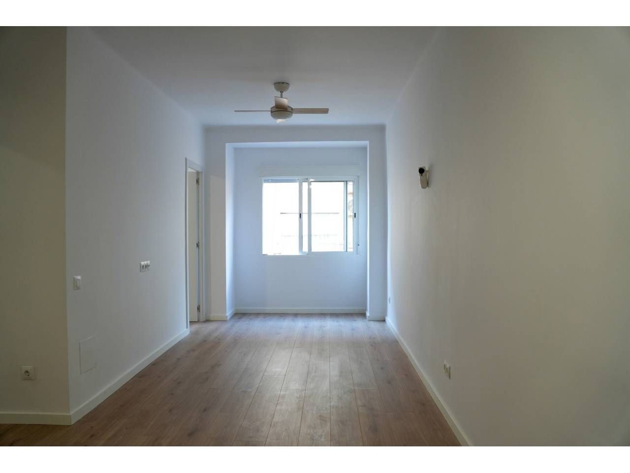 Habitación de Piso en venta en Sabadell con Aire acondicionado, Parquet y Alarma