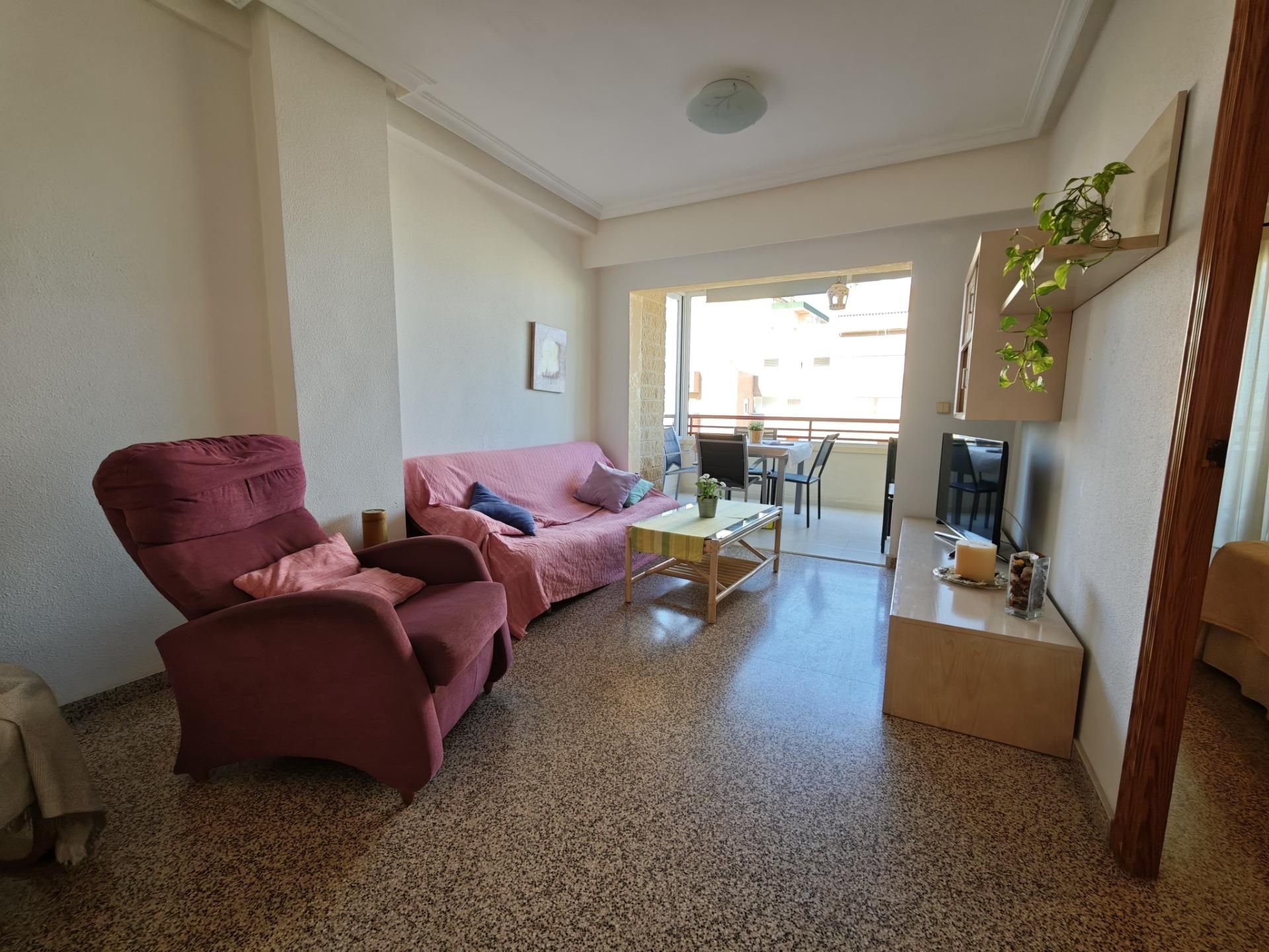 Bedroom of Flat to rent in Elche / Elx