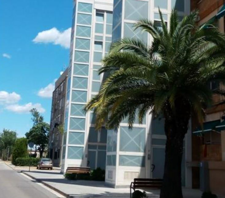 Vista exterior de Pis en venda en Sabadell