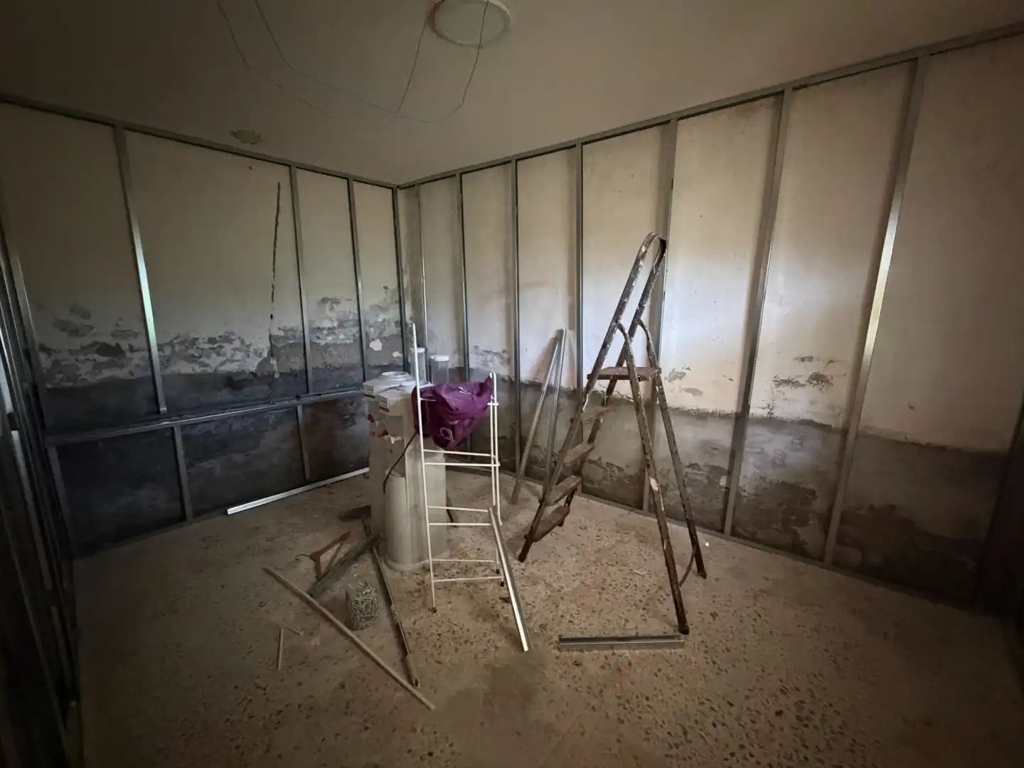 Finca rústica en venda en Vilanova i la Geltrú amb Jardí privat, Terrassa i Piscina
