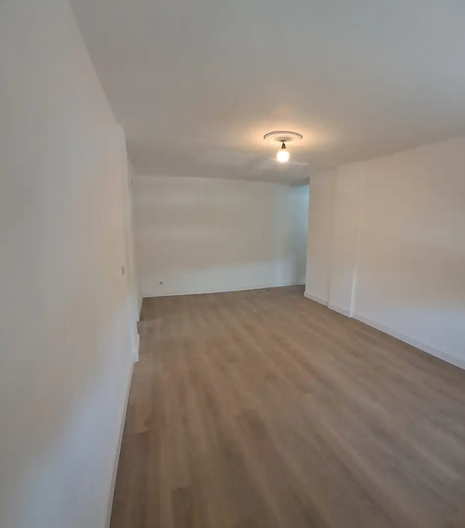 Flat for rent in Castilleja de la Cuesta  with Air Conditioner