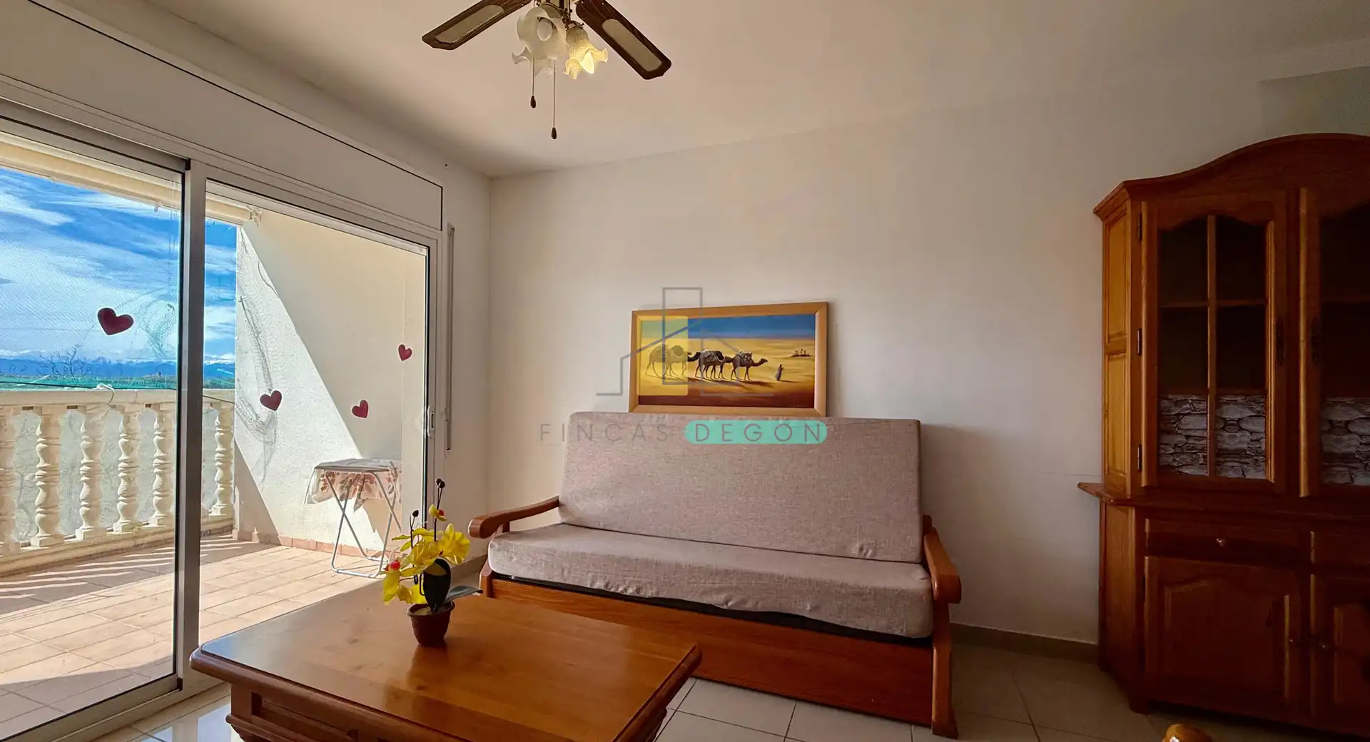 Sala de estar de Apartamento en venta en Empuriabrava con Calefacción, Terraza y Amueblado
