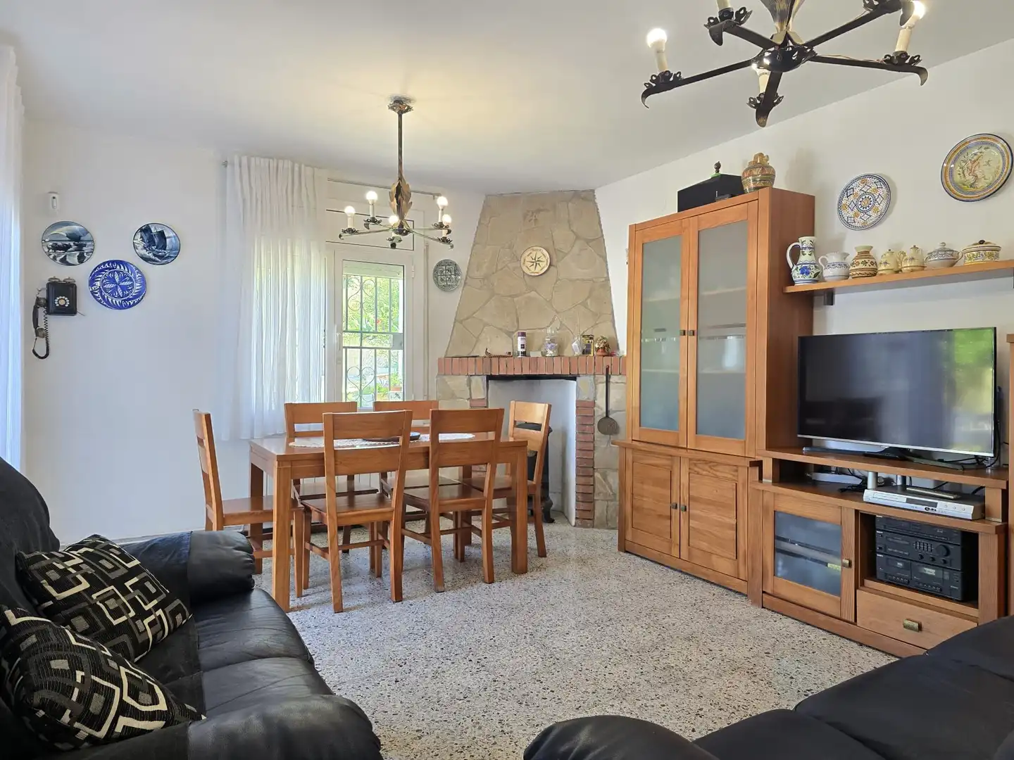 Sala de estar de Casa o chalet en venta en Calafell con Aire acondicionado, Calefacción y Piscina