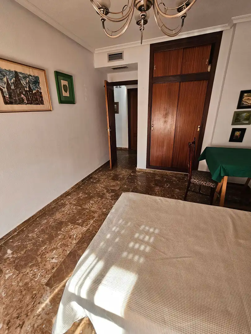 Habitación de Piso en venta en Cáceres con Aire acondicionado, Terraza y Trastero