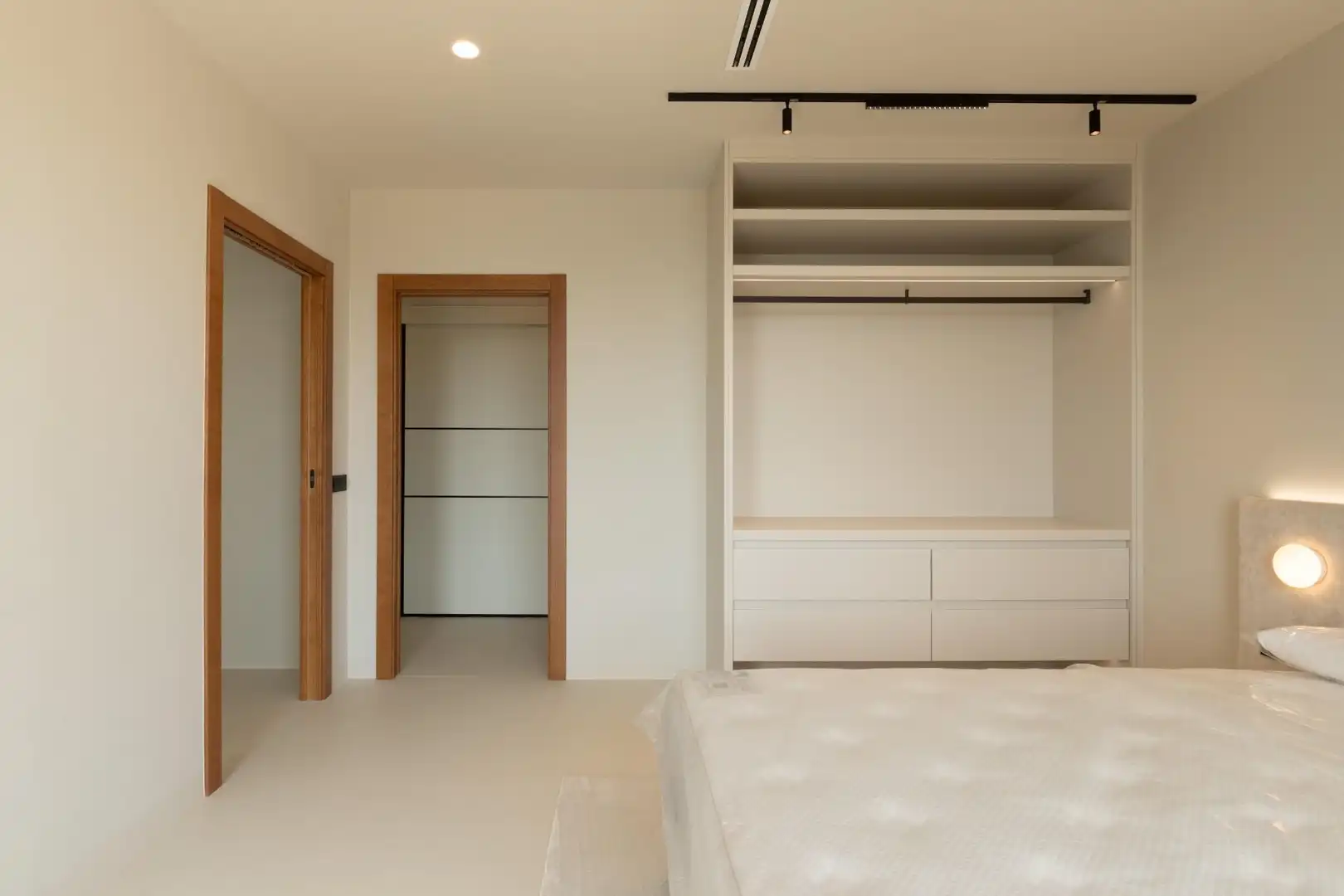 Habitación de Casa o chalet en venta en L'Ampolla con Aire acondicionado, Calefacción y Jardín privado