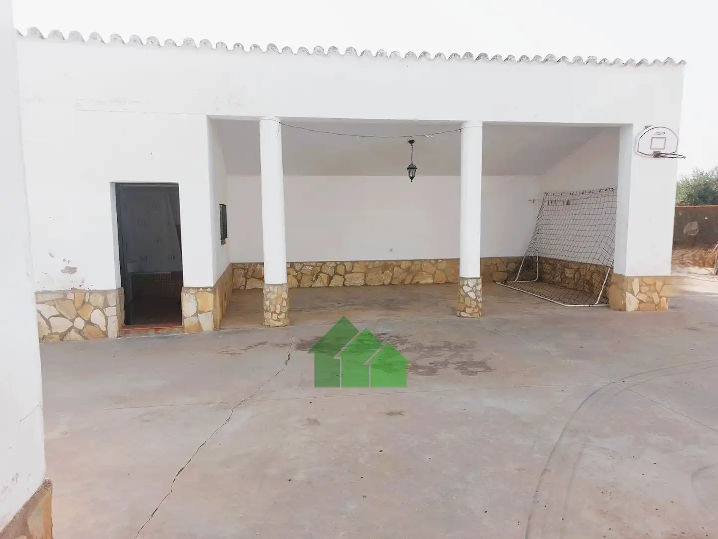 Casa o chalet de alquiler en Valdelacalzada con Aire acondicionado, Trastero y Piscina