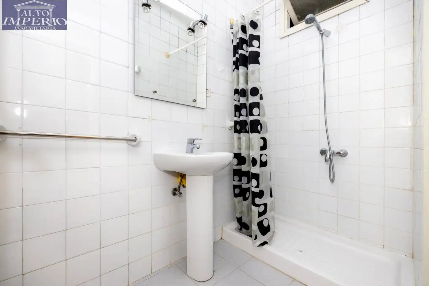 Baño de Piso de alquiler en Granada