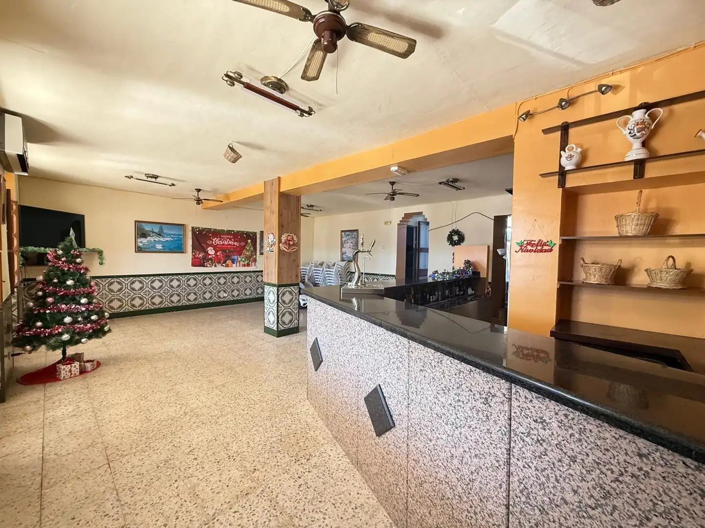 Wohnung zum Verkauf in Villanueva de Algaidas mit Klimaanlage, Heizung und Terrasse