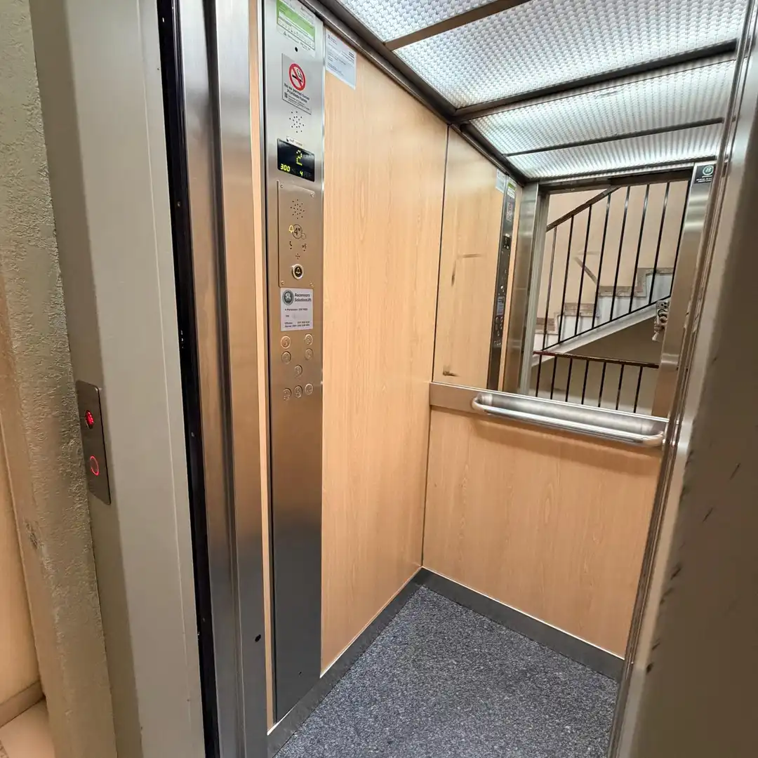 Piso con terraza en venta en Carrer de Colom, imagen 3
