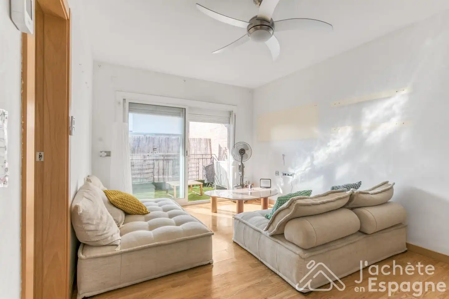 Sala de estar de Apartamento en venta en Gavà con Calefacción y Terraza