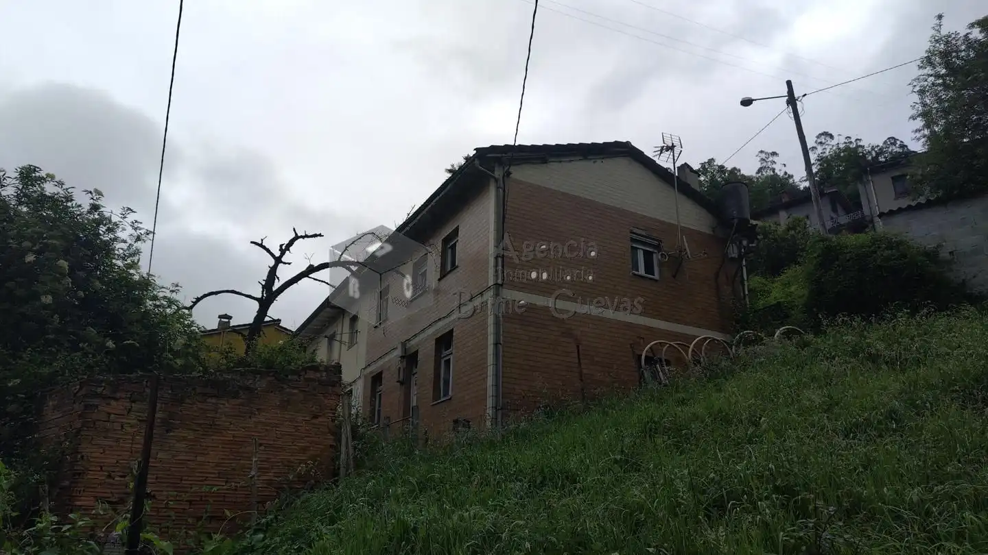 Exterior view of Ground floor for sale in San Martín del Rey Aurelio  with Private garden