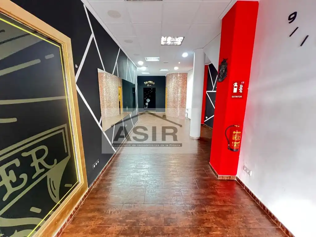 Local comercial de lloguer a Casc Urbà, imagen 7