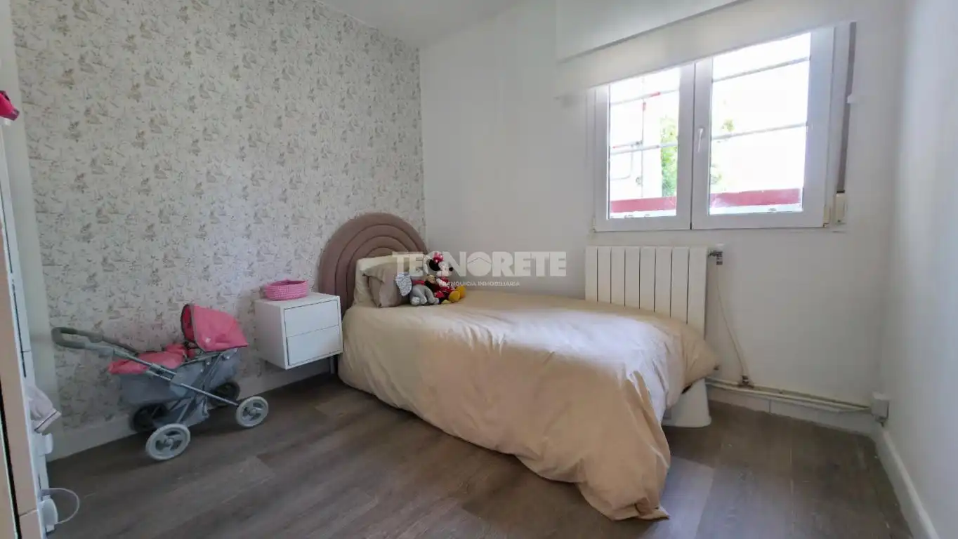 Bedroom of Flat for sale in Guadalajara