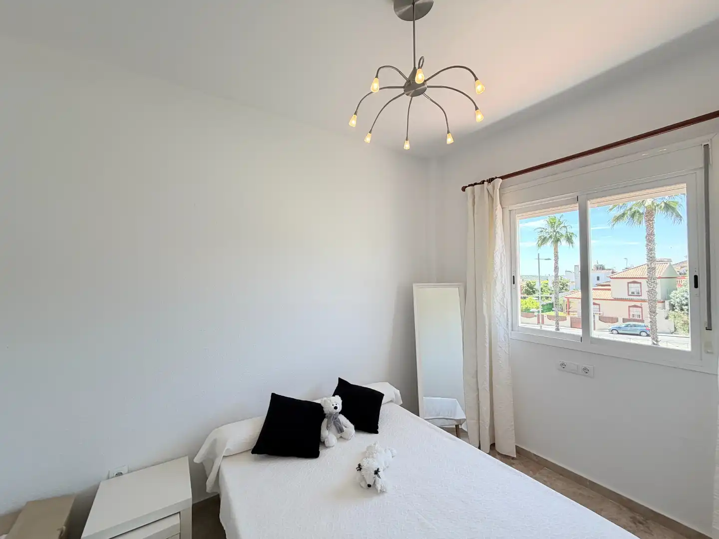 Casa adosada en venta en Calle las Marismas, Salteras