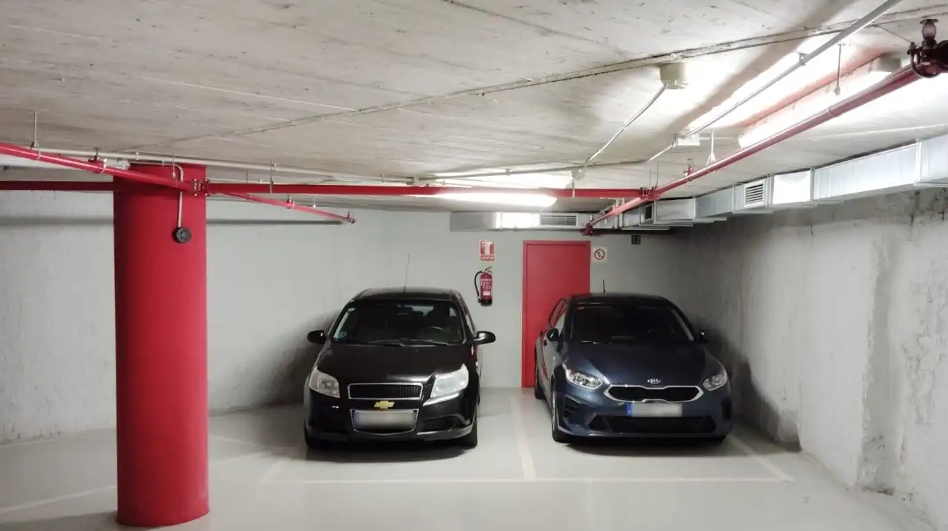 Einzelparkplatz zur Miete in CALLE MODOLELL 56, imagen 7