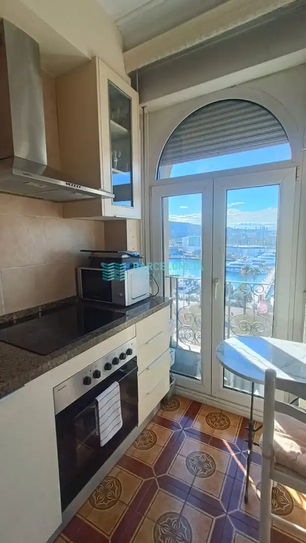 Küche von Wohnung zur Miete in Barcelona mit Klimaanlage, Terrasse und Möbliert