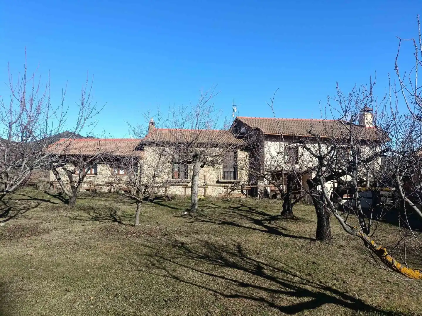 Vista exterior de Casa o xalet en venda en Graus amb Calefacció, Jardí privat i Traster