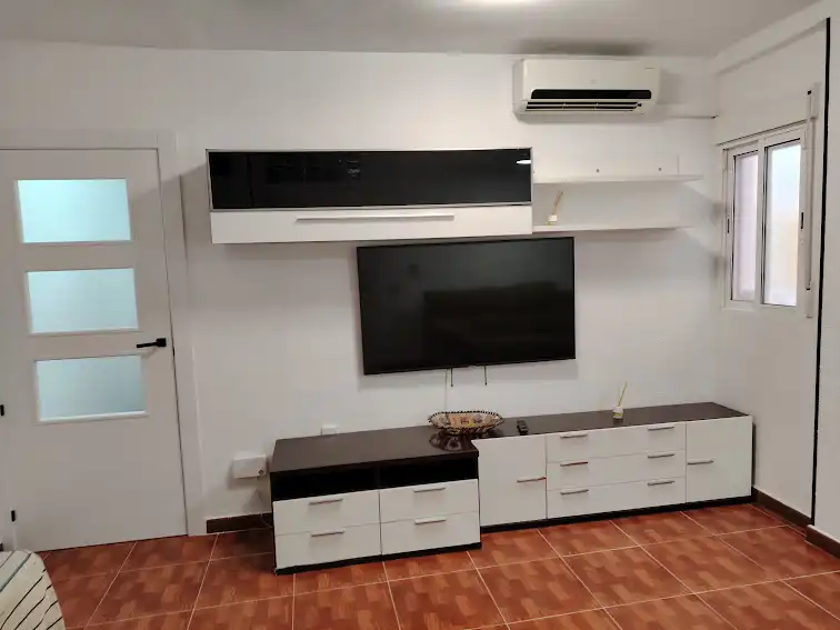 Sala d'estar de Pis en venda en Linares amb Aire condicionat, Calefacció i Moblat
