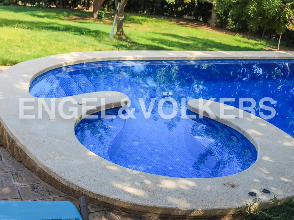 Piscina de Casa o chalet en venta en Sagunto / Sagunt con Aire acondicionado, Calefacción y Jardín privado