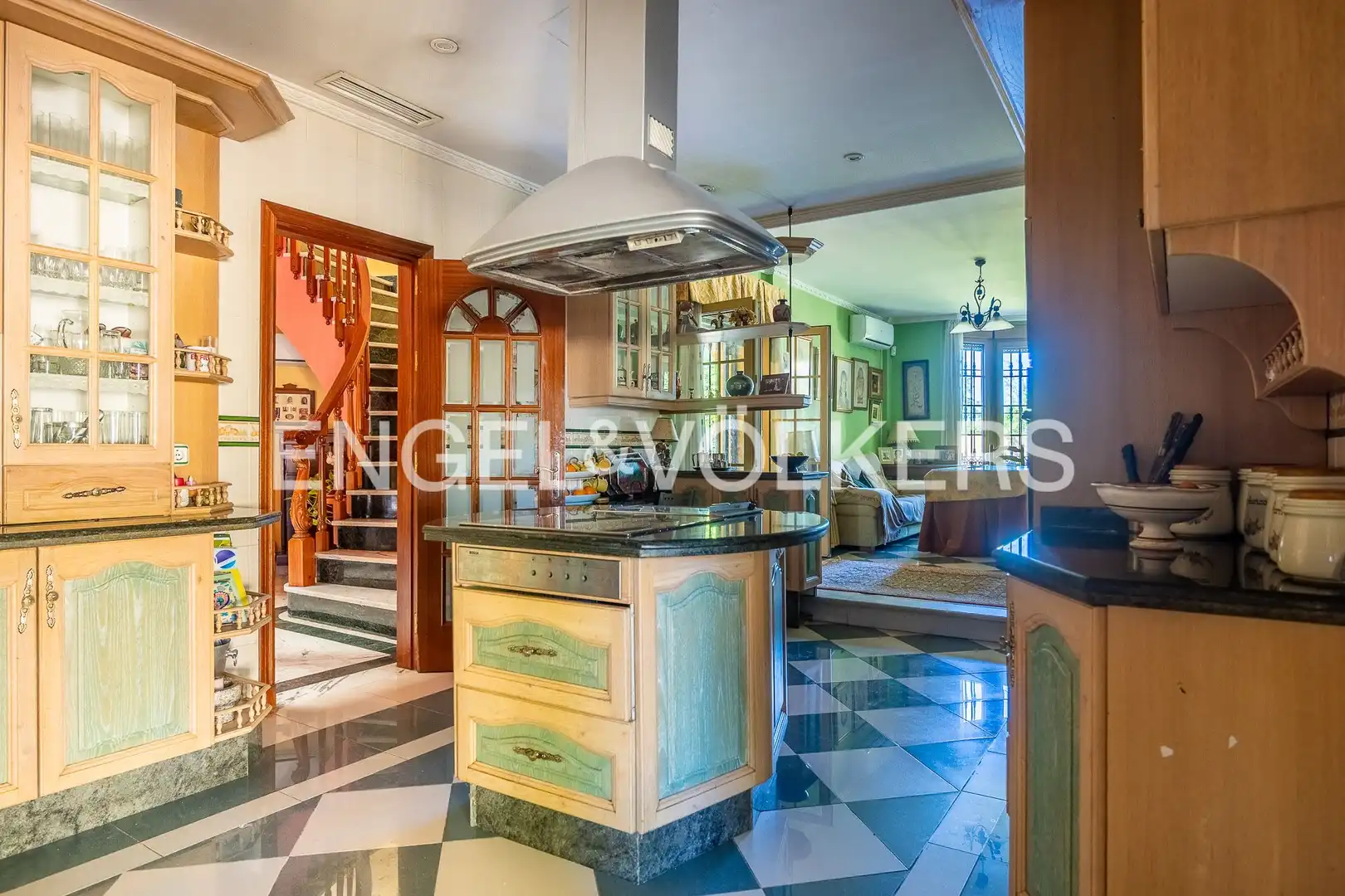 Kitchen of Houses for sale in Sevilla  with Air Conditioner, Heating and Private garden