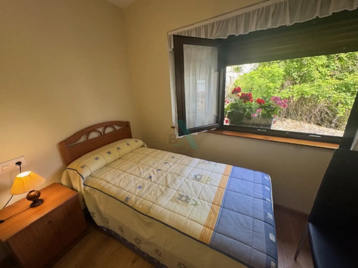 Dormitori de Casa o xalet en venda en Llanes amb Jardí privat