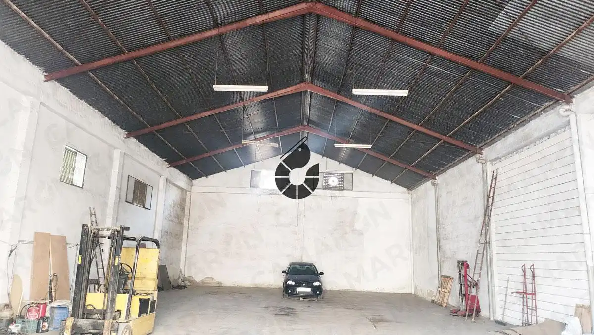 Nave industrial en venta en Coria del Río, imagen 2