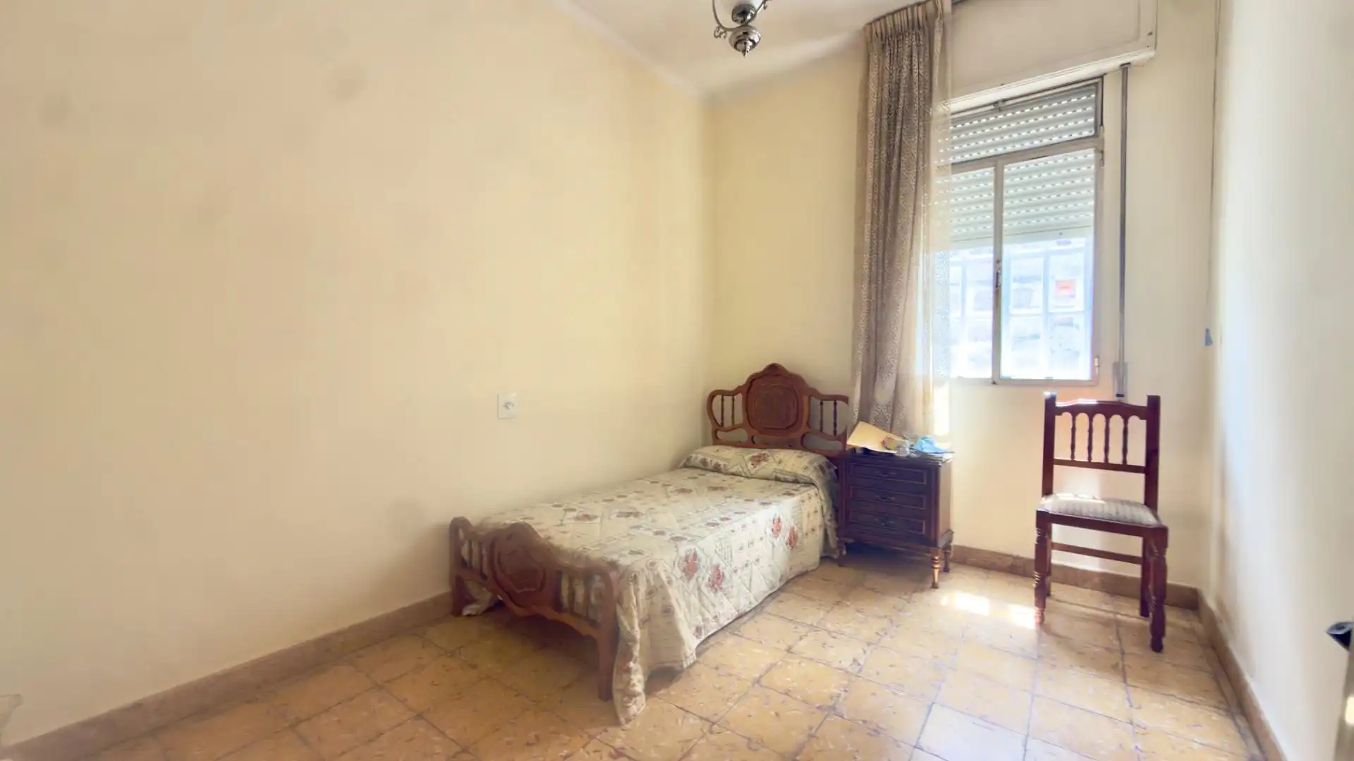 Schlafzimmer von Gebäude zum Verkauf in O Carballiño  