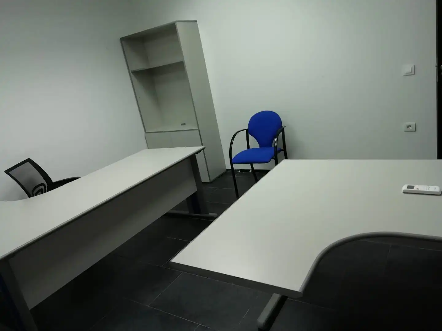 Oficina de alquiler en Sur