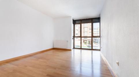 Photo 3 of Flat for sale in Calle del Alcalde Aristizábal Manchón, Sanchinarro,  Madrid Capital