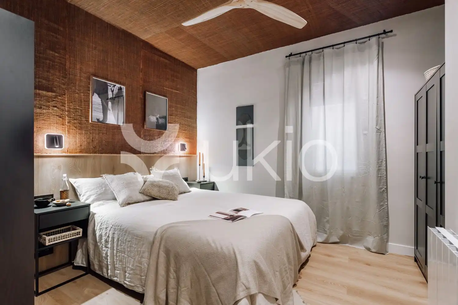 Habitación de Apartamento de alquiler en Barcelona con Aire acondicionado, Calefacción y Amueblado