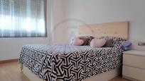 Bedroom of Flat for sale in Terrassa  with Air Conditioner, Terrace and Balcony