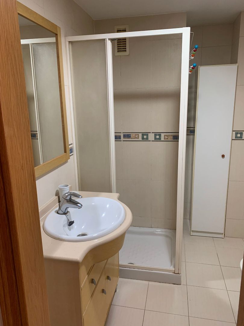 Study to rent in Ensanche - Río Júcar